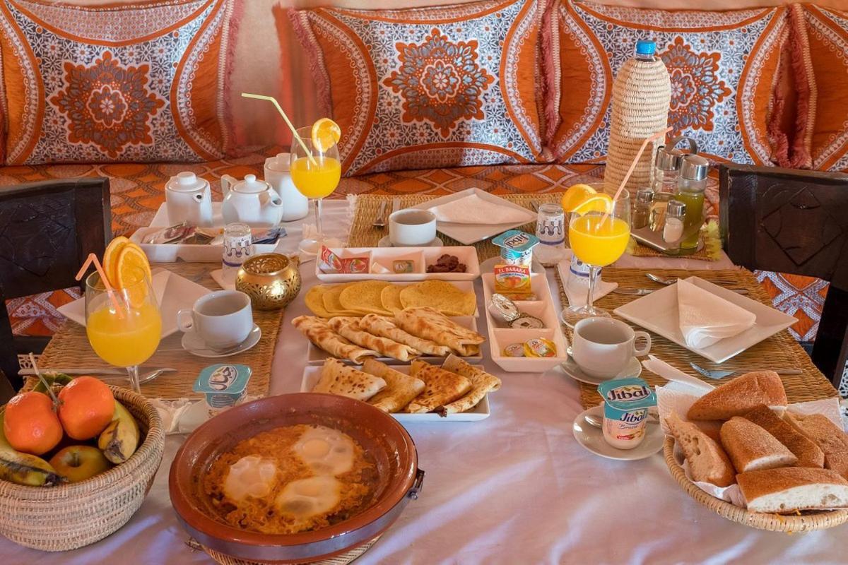 Blue Sky Luxury Camp Hotel Merzouga Ngoại thất bức ảnh