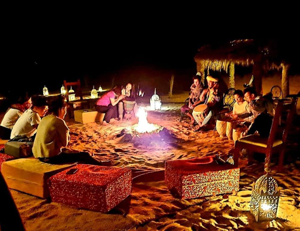 Blue Sky Luxury Camp Hotel Merzouga Ngoại thất bức ảnh
