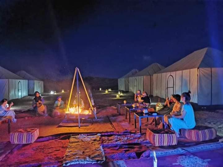 Blue Sky Luxury Camp Hotel Merzouga Ngoại thất bức ảnh